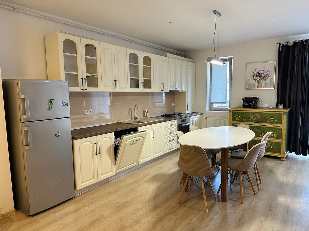 Apartament de inchiriat 