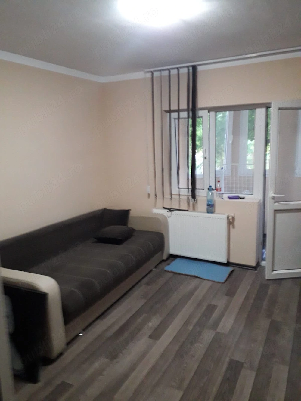 Garsoniera de închiriat 