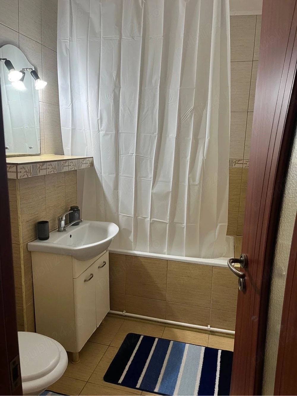 Apartament de inchiriat