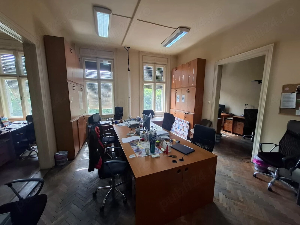 Vand apart 4 camere Bulevardul Revolutiei, S.C. 276mp ID:RH-45447-property