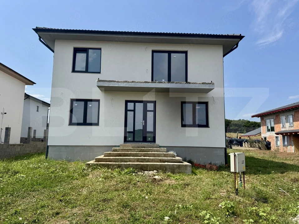 Casa de vanzare, 140 mp utili, 507 mp teren, zona Corunca
