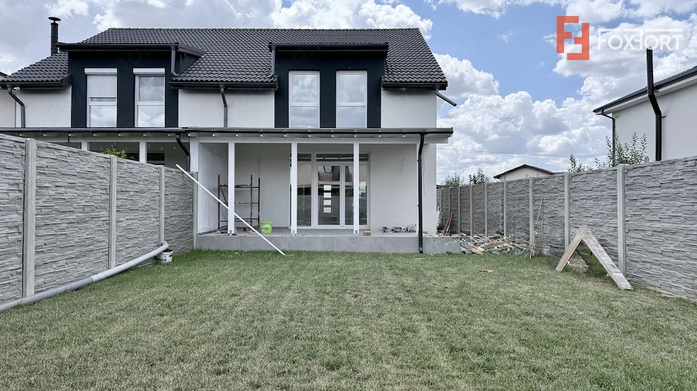 Duplex la cheie, de vanzare 4 camere + 3 bai - Calea Urseni