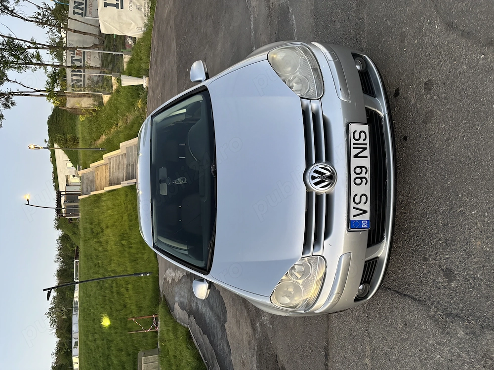 Volkswagen Golf 5   1.4 Benzină   80 CP   Întreținut 