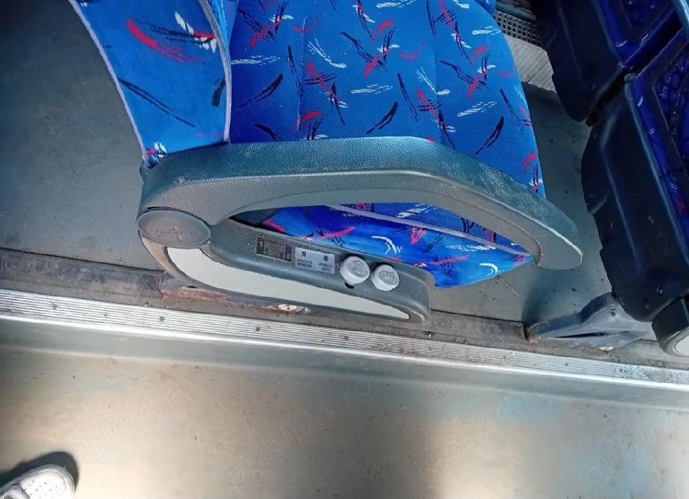 Scaune de autobuz in stare excelentă