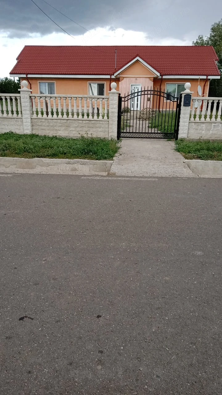 Particular vand casa