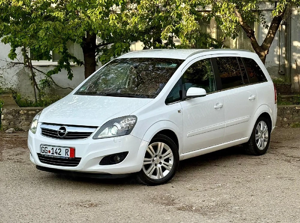 Opel Zafira   7Locuri   Euro 5   Navi   Bi-Xenon