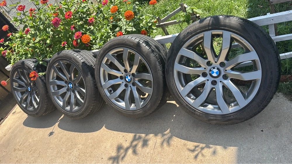 Vand cauciucuri noi cu jante originale BMW 225/45/R17