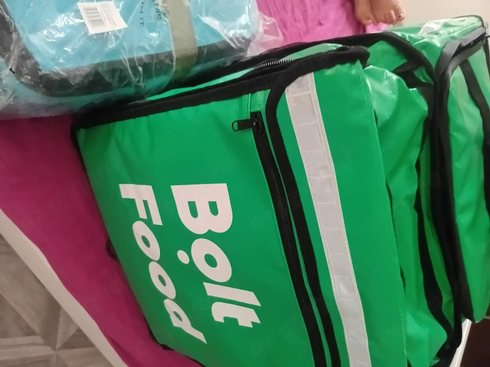 Oferta geanta bolt food wolf noii