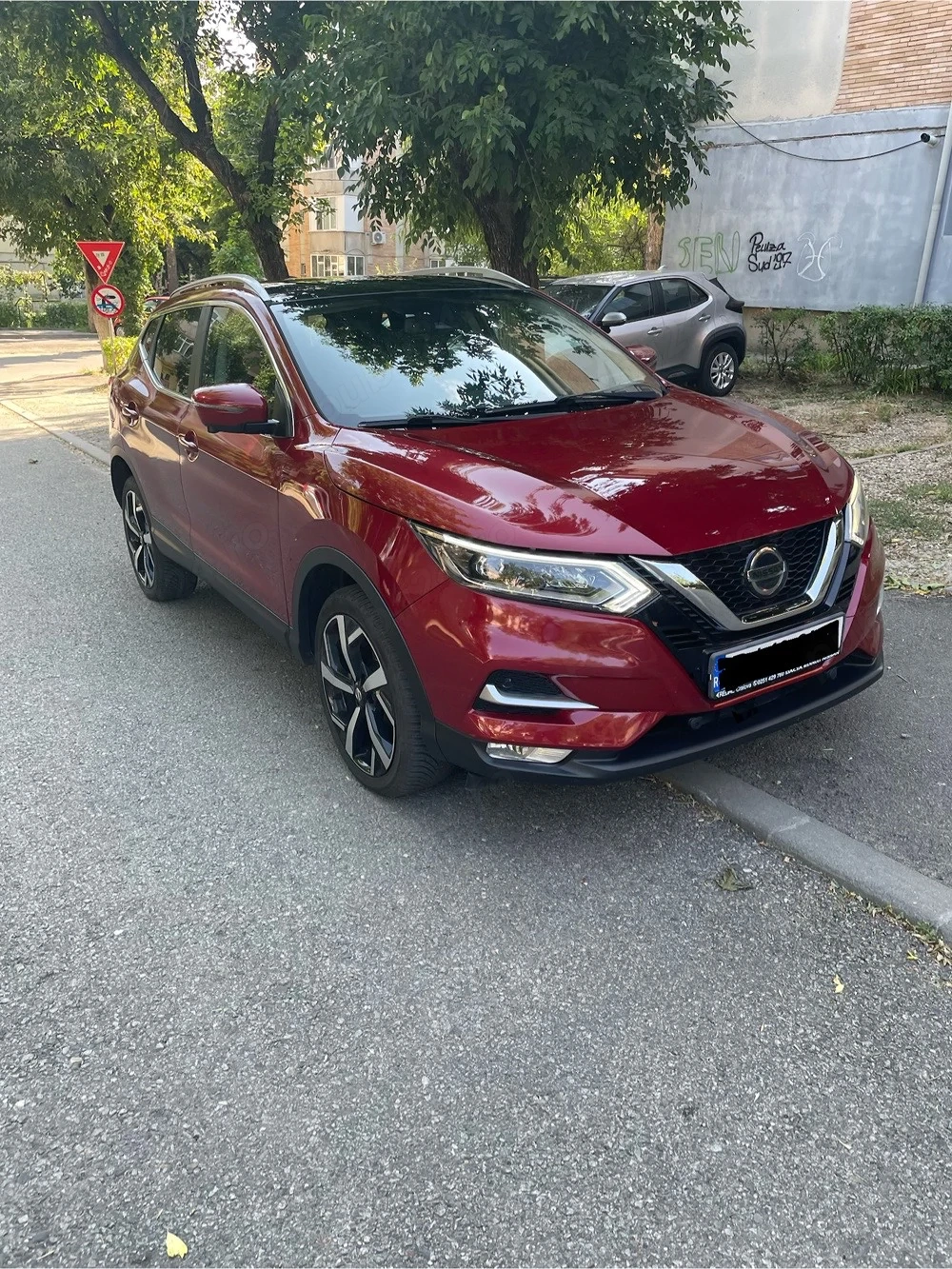 Nissan Qashqai  2019 motor 1.3 TCE benzina  97000 km panoramic