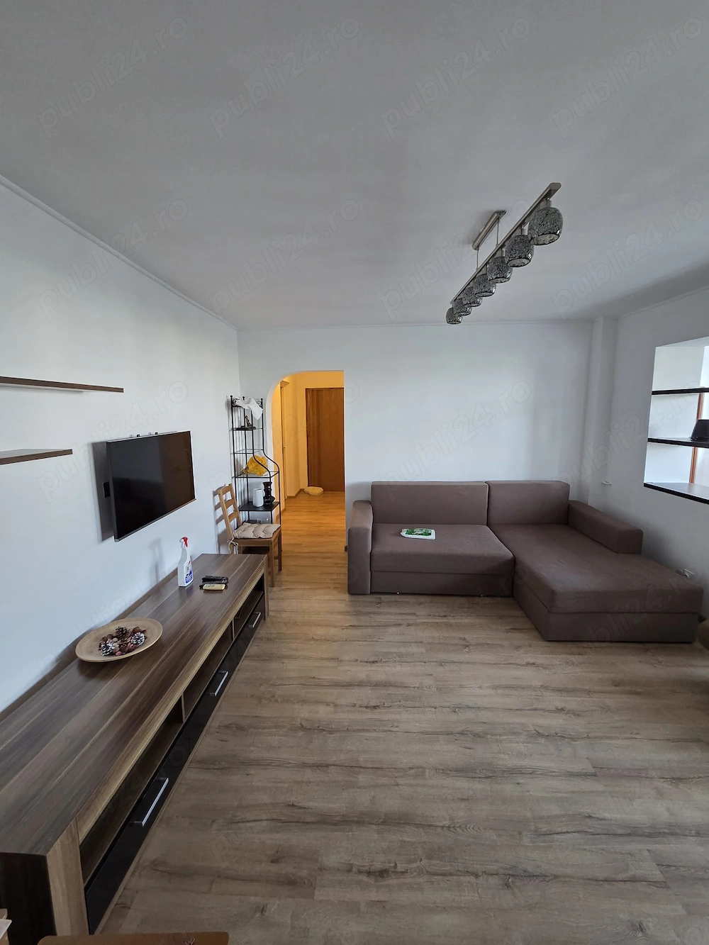 Vanzare apartament 3 camere Dristor Metrou