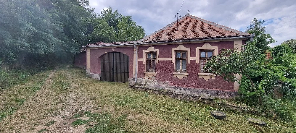 Vand casa 107mp, teren 4437mp Cigmau HD