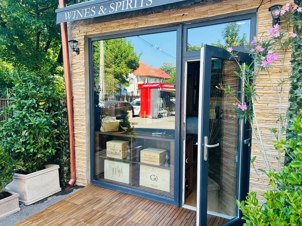 Angajam consilier vanzari-boutique
