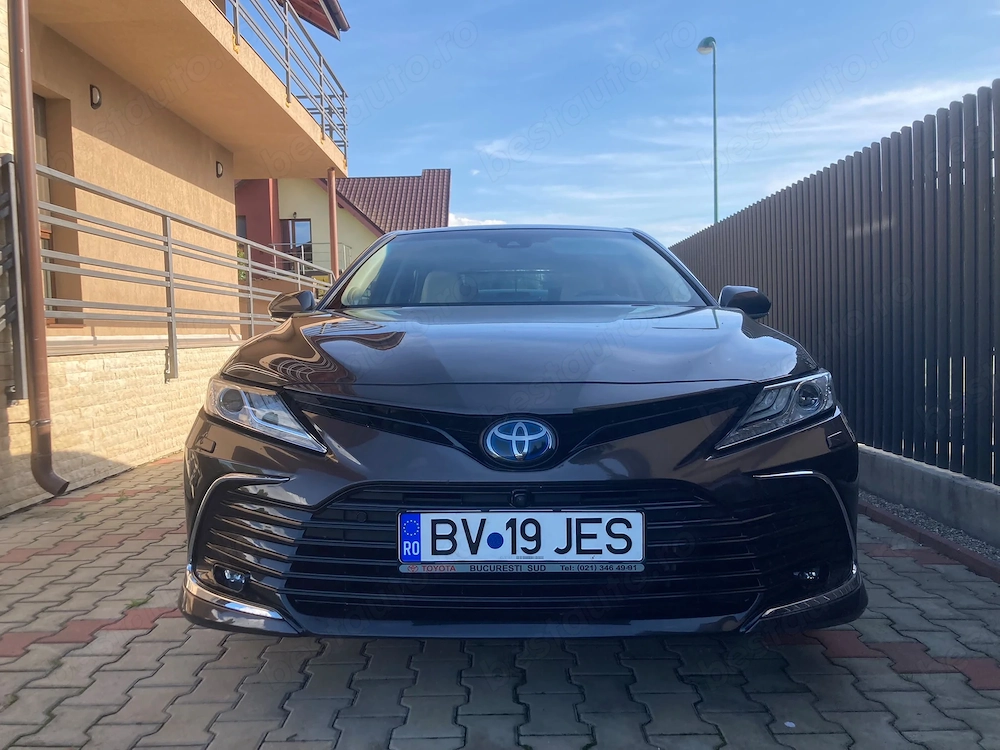 Toyota Camry Hybrid - 2.5 Hybrid - 218 CP - Luxury