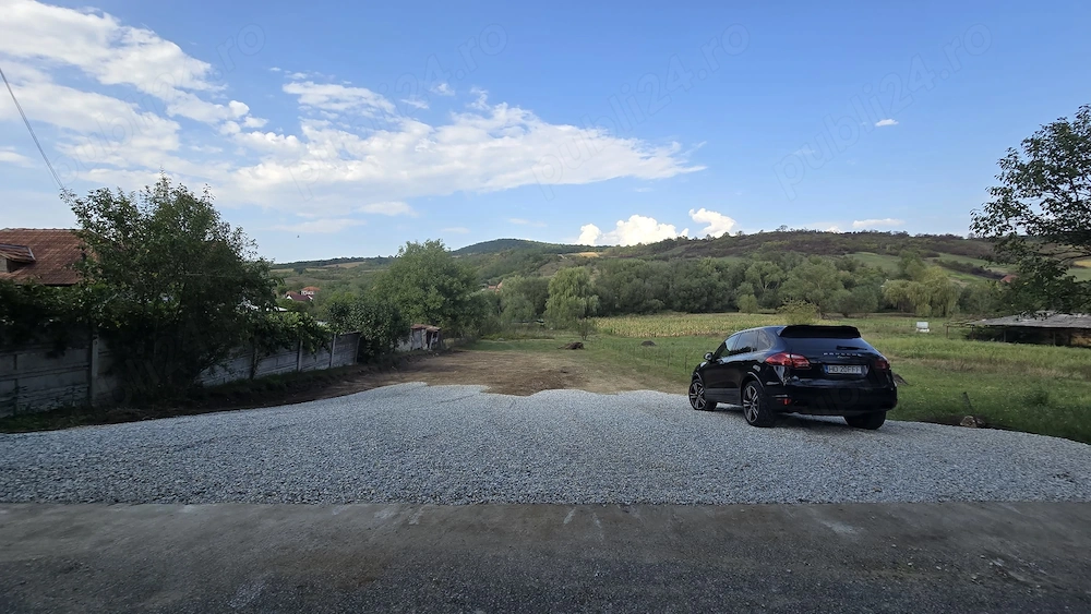 Vand inchiriez  teren intravilan in Popesti 9 km de HD DEVA 