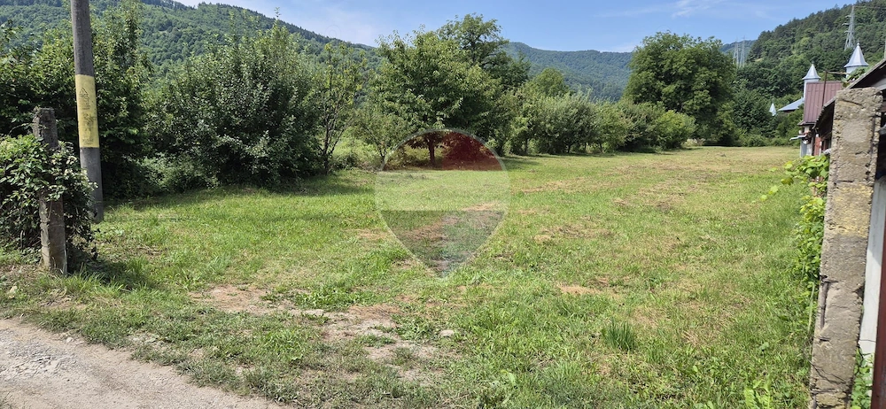 Teren casă 1280 m2, cu proiect, autorizației și utilități.