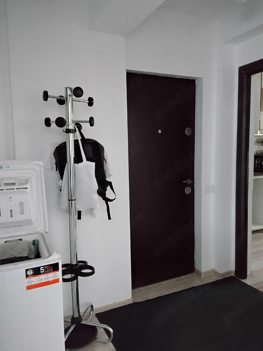 De inchiriat apartament cu doua camere 