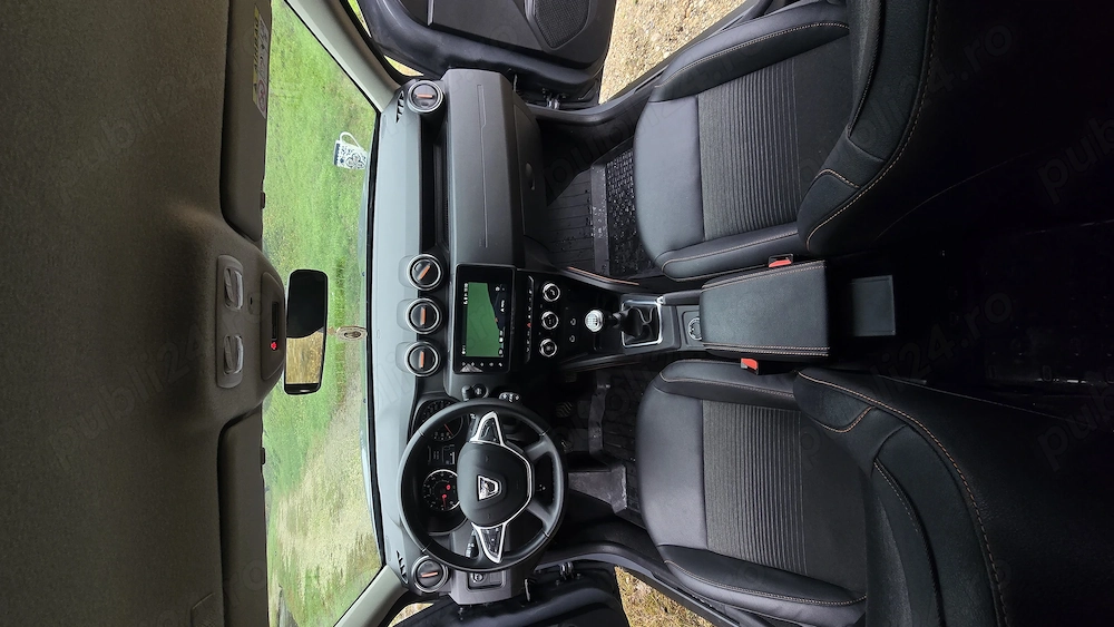 Dacia Duster 4WD 1.3 150 CP modelul Extreme