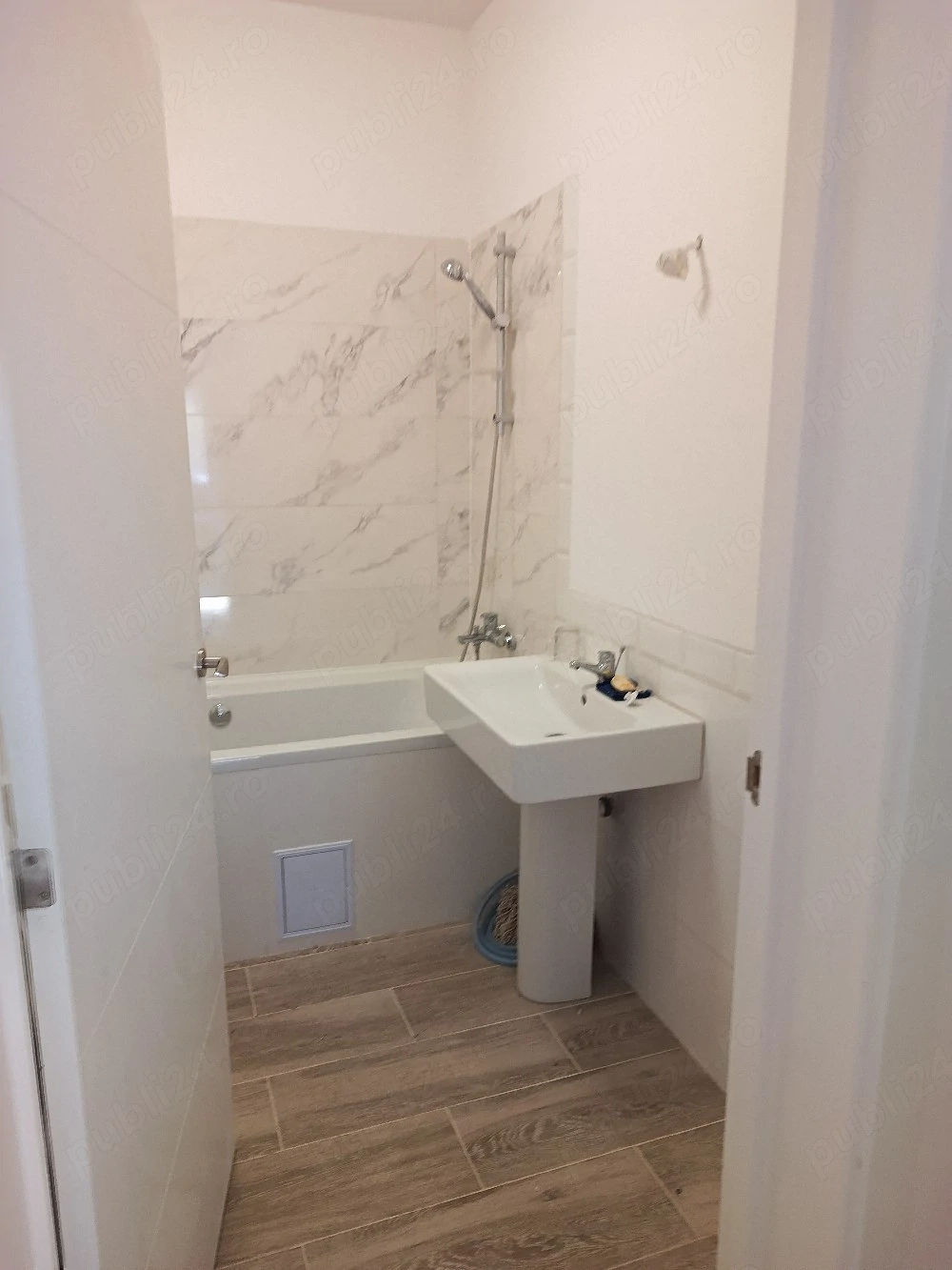 Casă de Închiriat în Moșnița | Cartier Privat