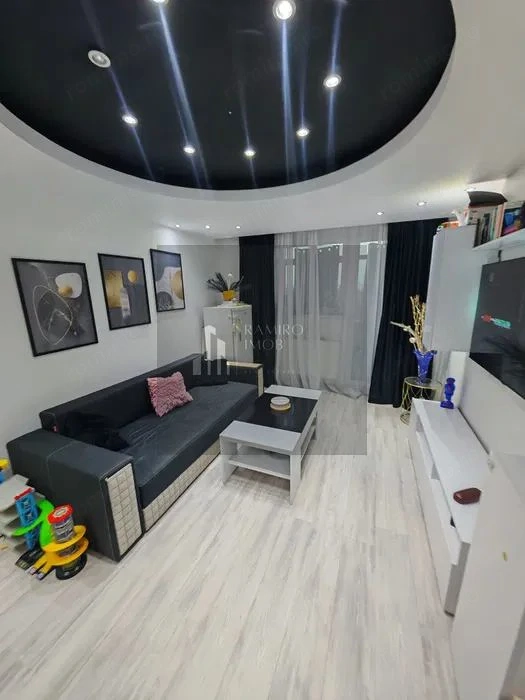 Apartament 3 camere decomandat Constantin Brancoveanu / Uioara