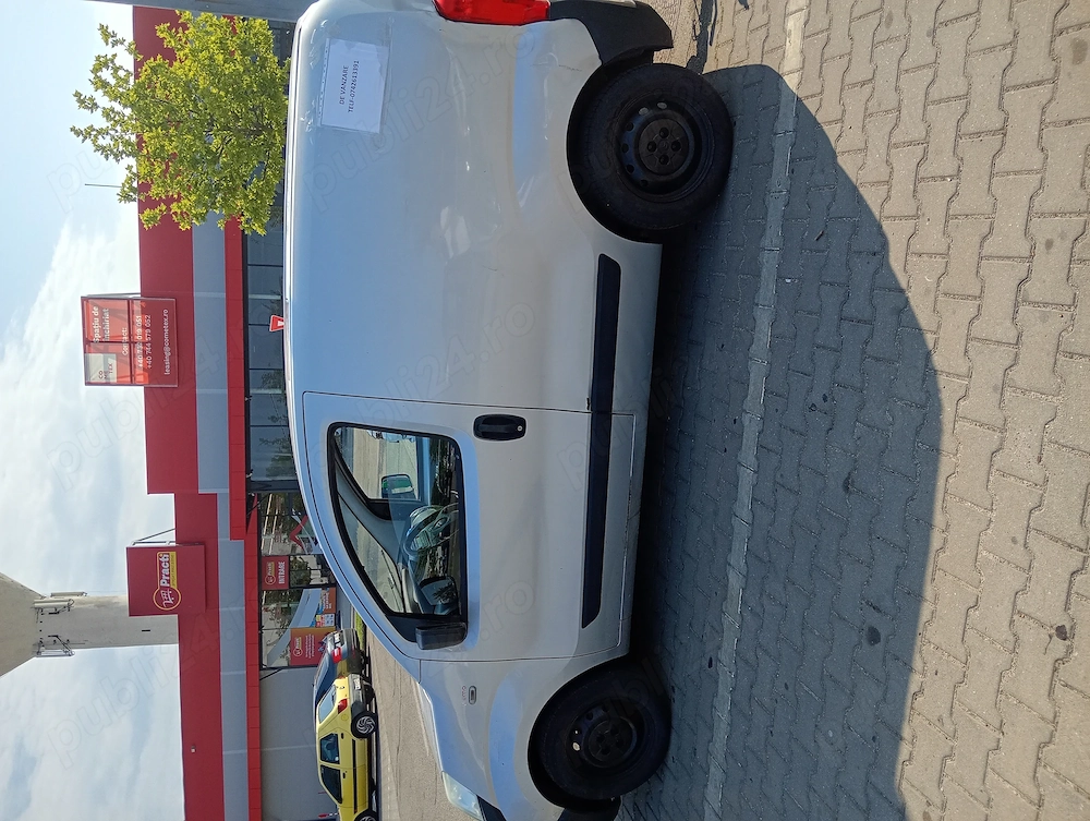 Vând mașina Citroen nemo