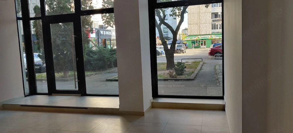 SPATIU COMERCIAL IN ZONA DACIA LA 2.400 euro
