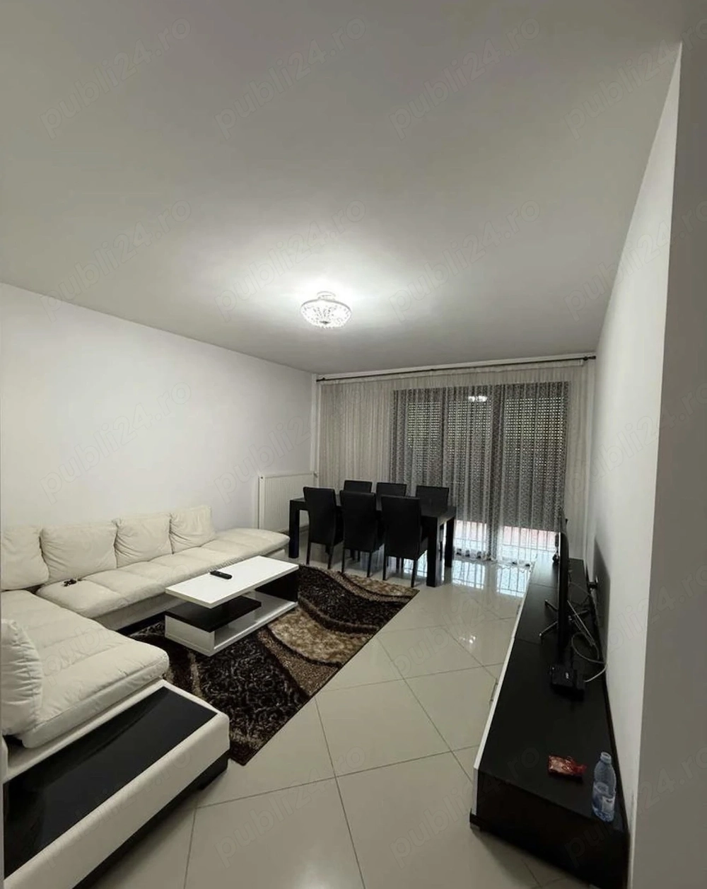Direct proprietar - Apartament 3 camere modern în Pitești, Str. Negru Vodă 36A 