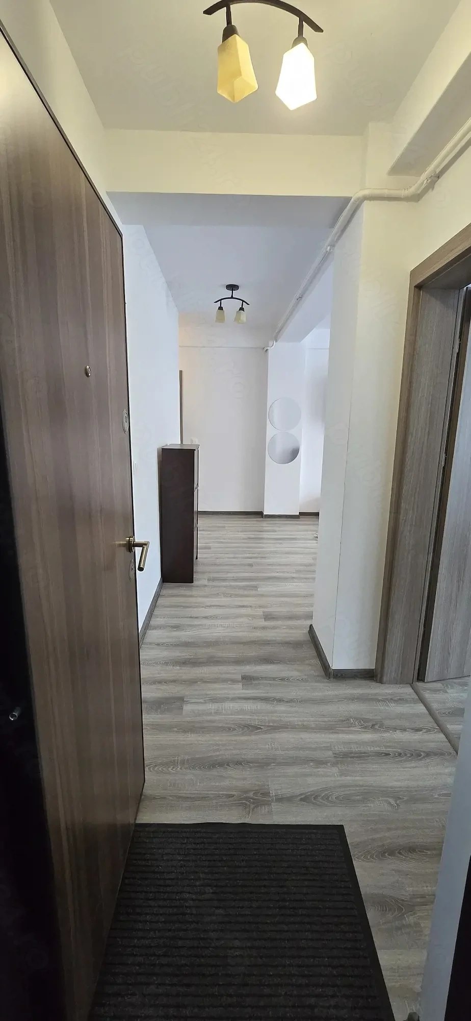 Apartament 2 camere, 69 mp, complet mobilat și utilat   Str. Brestei