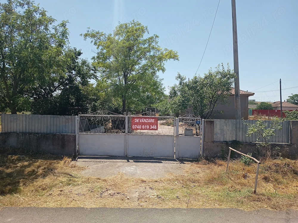 Vanzare -Casă locuibilă + Teren generos 3.550 mp, intravilan   Comuna Baia, jud. Tulcea