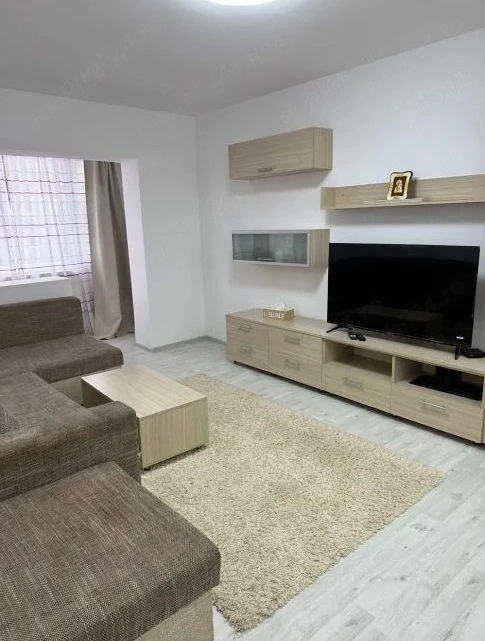 Zona Lipovei | Apartament 4 camere | Decomandat | Etaj 3 | Bloc izolat