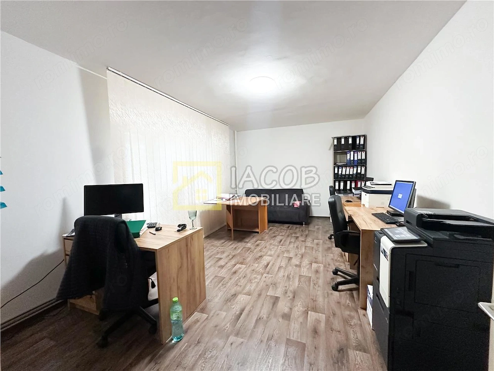 Garsoniera de inchiriat – ideala pentru birou | Zona Colegiului „Gheorghe Vranceanu”, Bacau