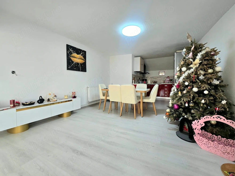 Casa P+M, Sag, central, 6 camere, 1763 mp teren, mobilata, utilata
