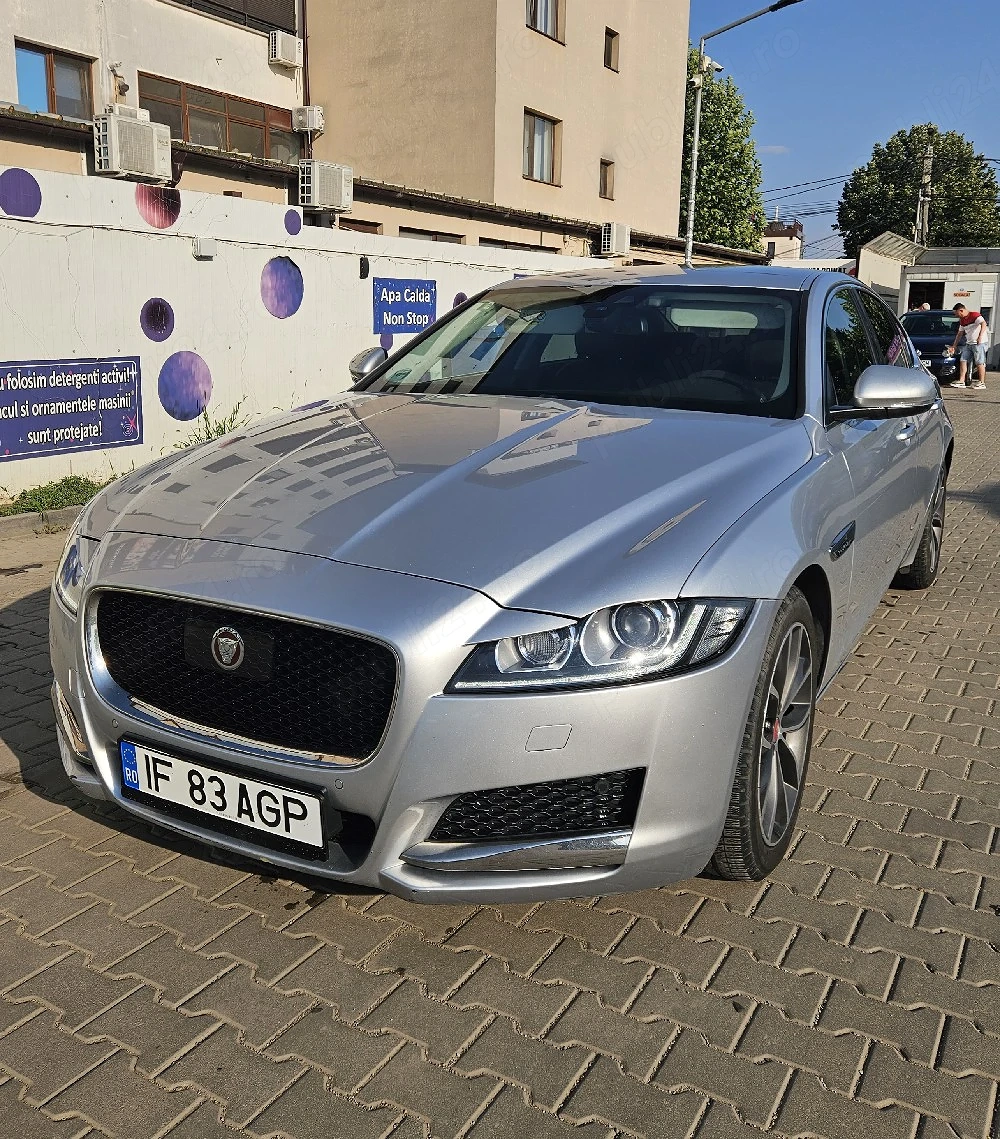 Jaguar XF 2.0d 180cp Automata 2016 model X260 cu 269.000 km DPF activ, perfect functionala 