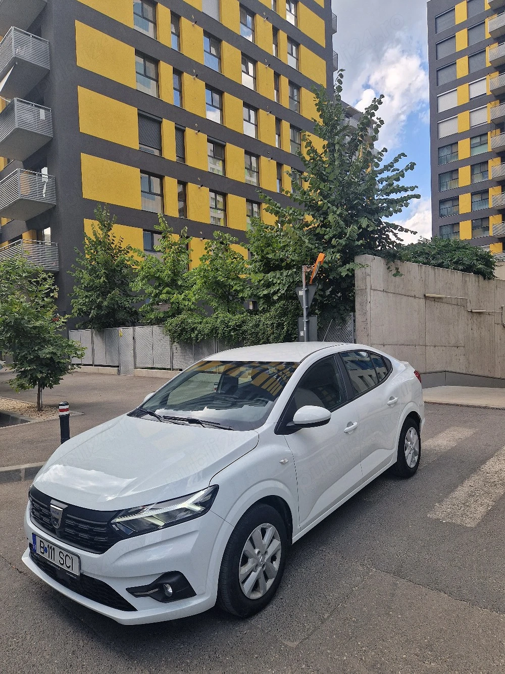 dacia logan 2022 luna 10