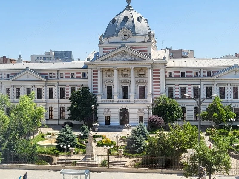 2 camere | Universitate | Central | 70 mp | 3/8 | 