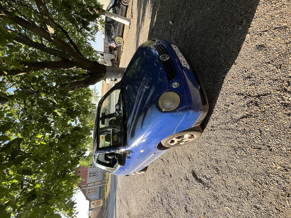 Vând Volkswagen Lupo în stare bună rog seriozitate și pentru mai multe detalii sunați la  