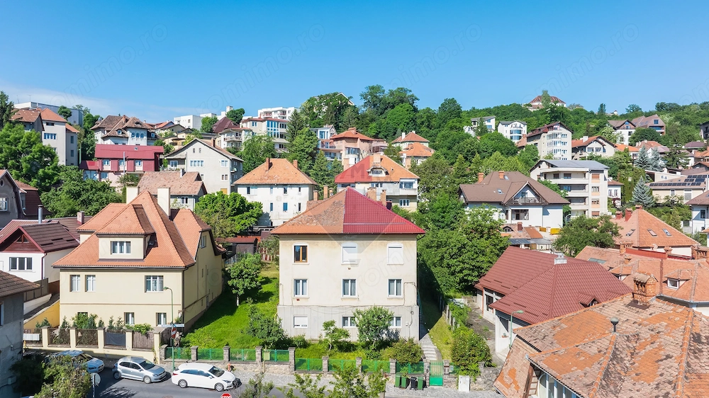 Doua apartamente cu potențial investițional în Dealul Cetății – Brasov