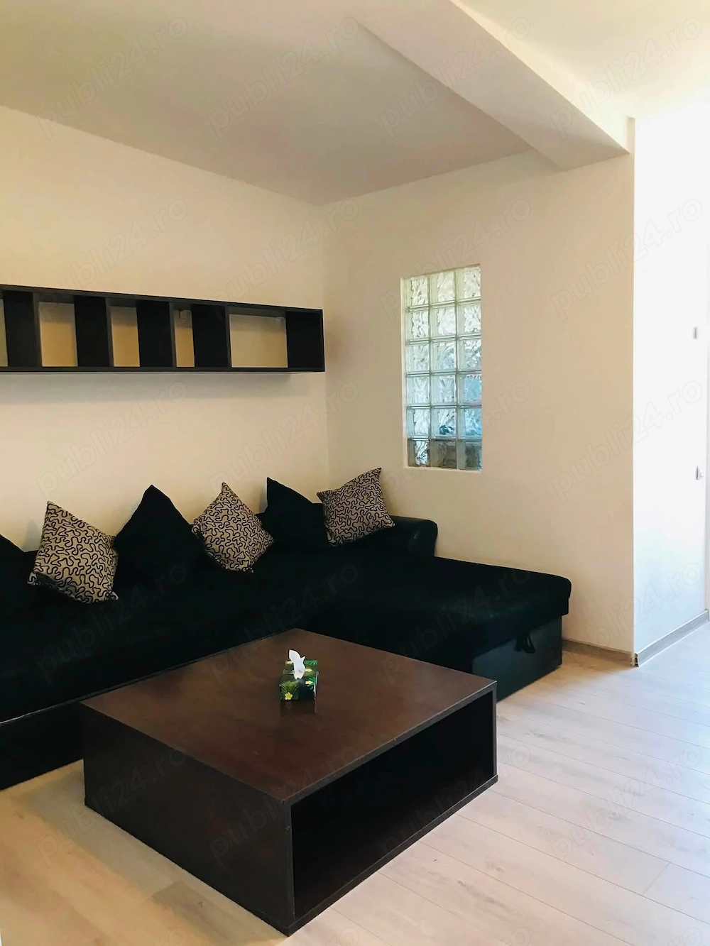 Persoana fizică inchiriez apartament tip garsonieră perioada UNTOLD