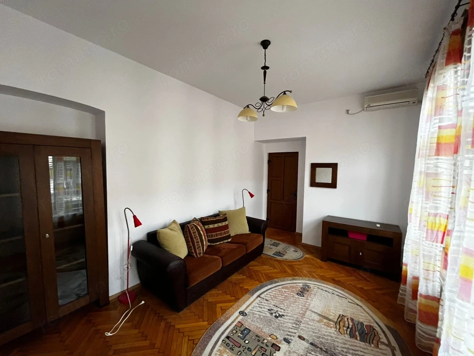 ap 2 camere spatios 70 mp ultracentral Bd. Nicolae Balcescu
