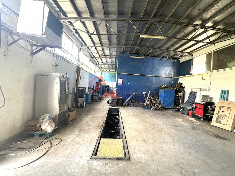 Hala fost service auto, Tatarasi, 317mp, 5,2euro/mp