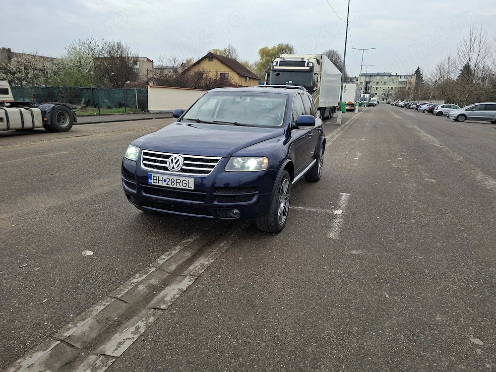 Vând Volkswagen Touareg 3500 euro preț fix