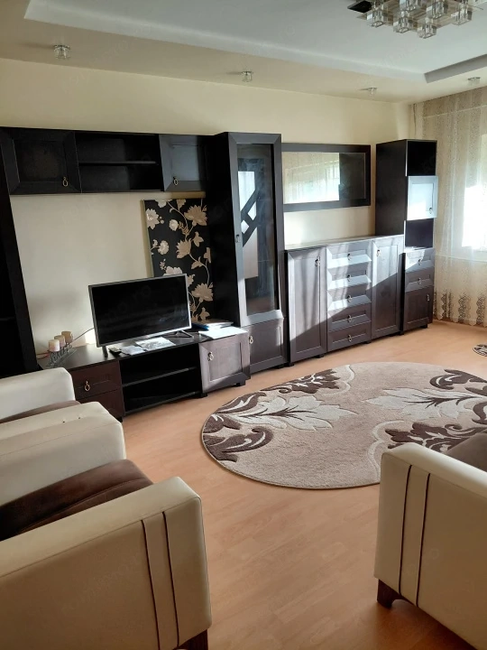 Apartament 3 camere decomandat, 73,30mp, zona Craiovita Noua