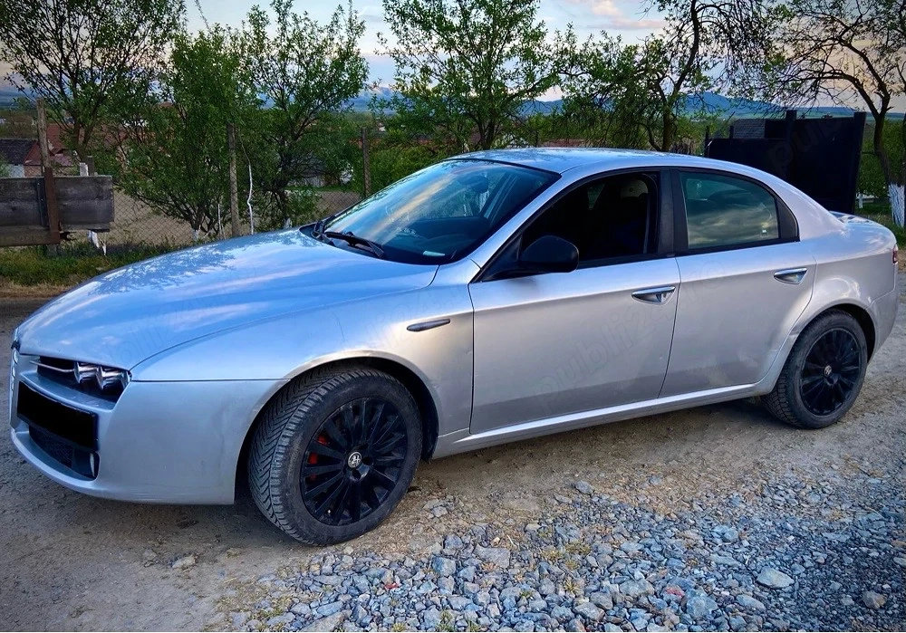 Alfa Romeo 159 - 1.9 JTDm 8v