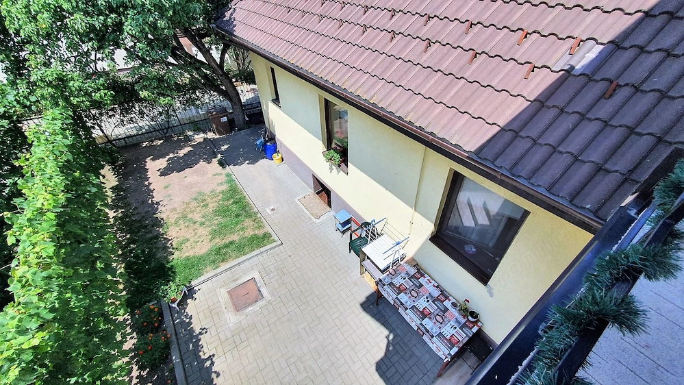Casa 290 mp cu teren 430 mp Calea Poplacii