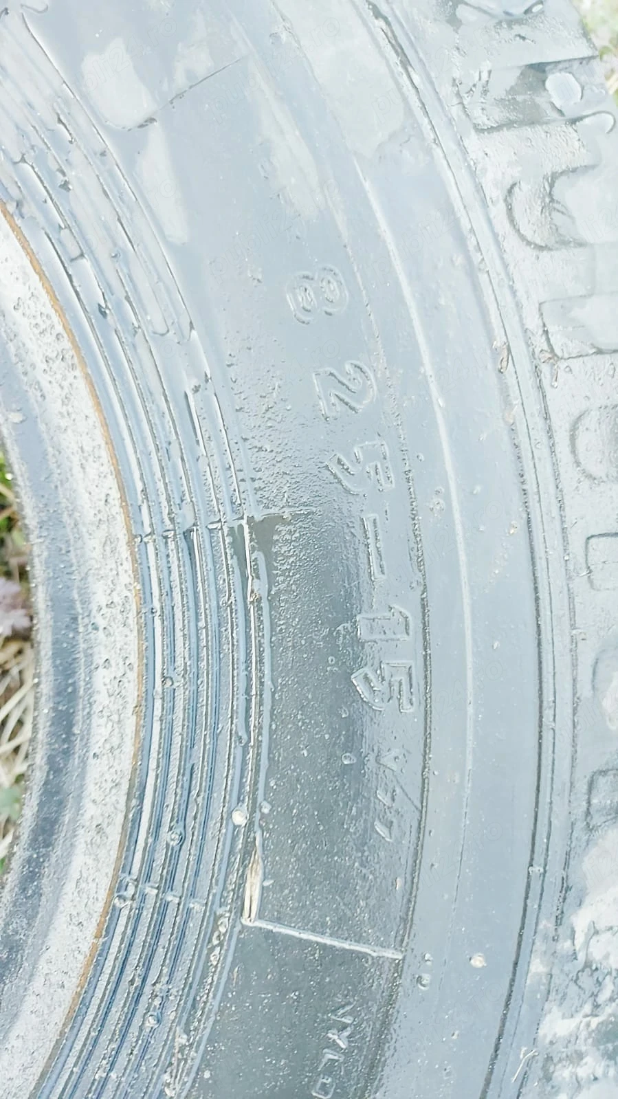 Cauciucuri 8,25-15,1100-20 