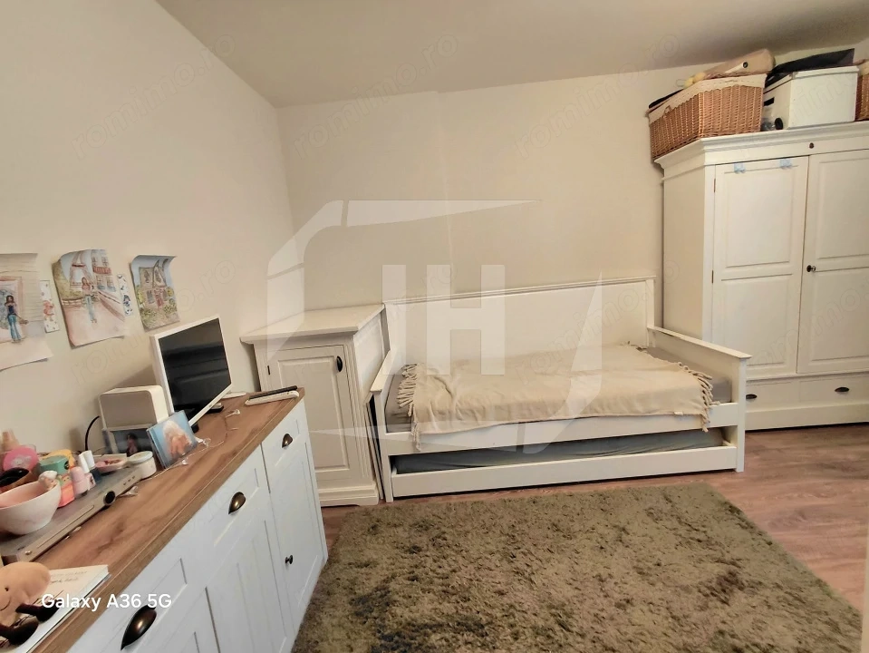Apartament 2 camere, decomandat, terasa, Borhanci