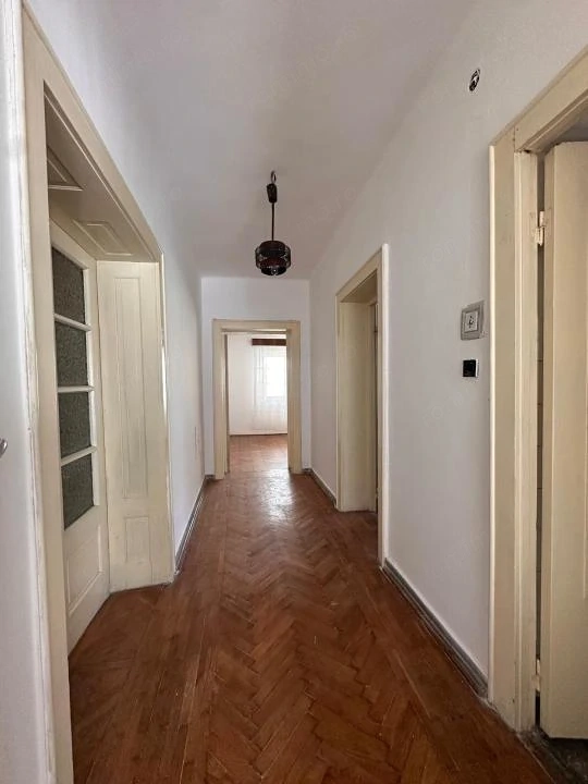 Casă de vânzare în Tășnad