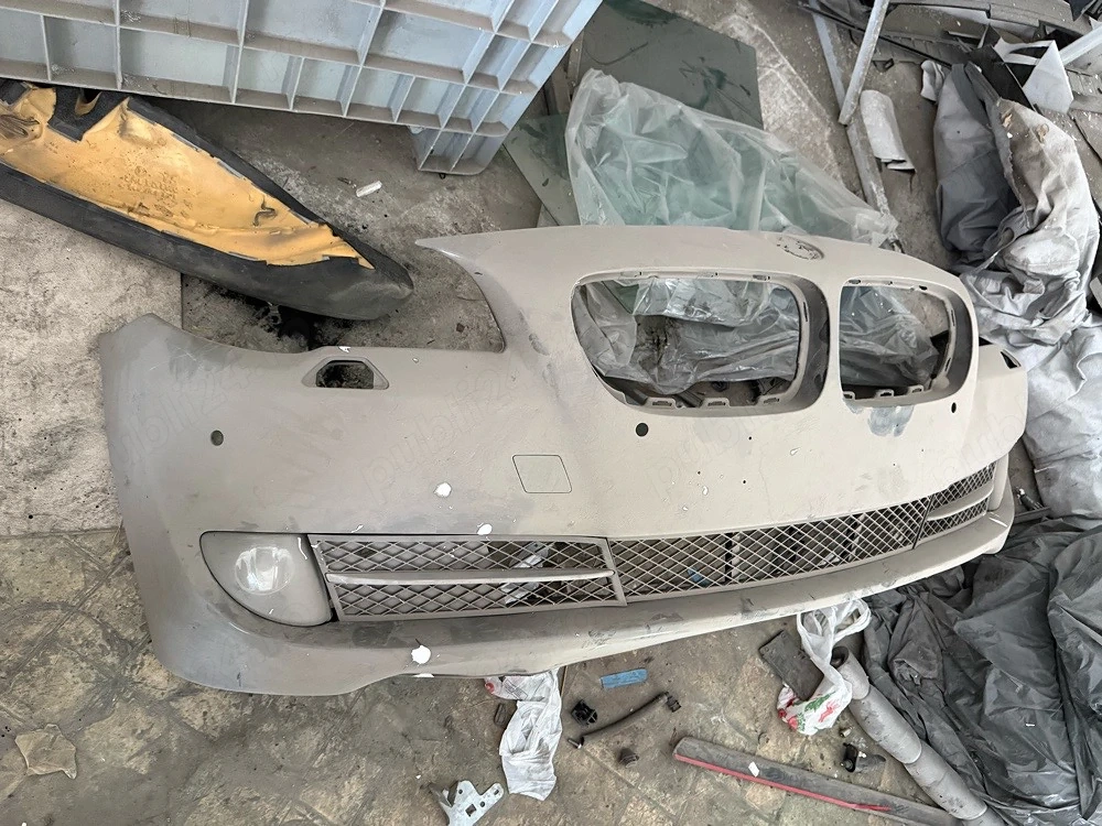 Bara fata completa originală BMW seria 5 F10 F11 2012-2016  Cod OE: 51117285962