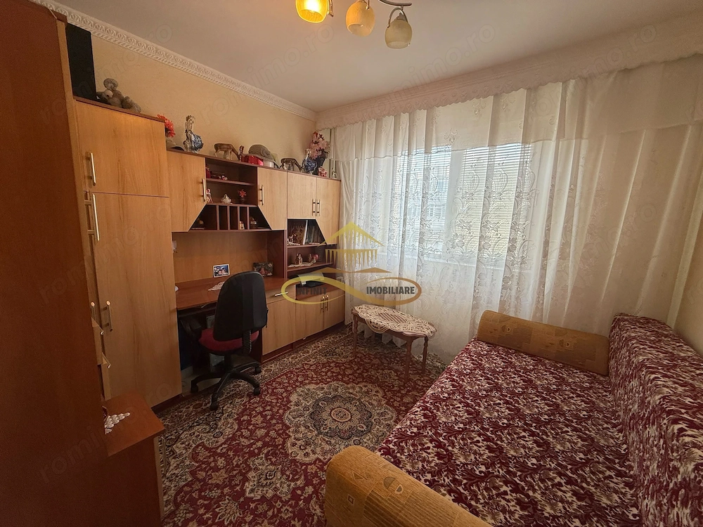 Apartament 2 camere de vanzare in Bacau