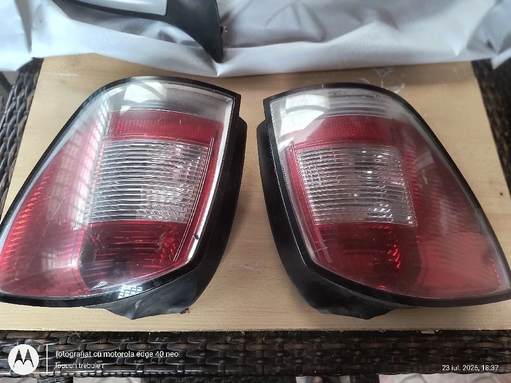 Stopuri spate Opel Astra H break 
