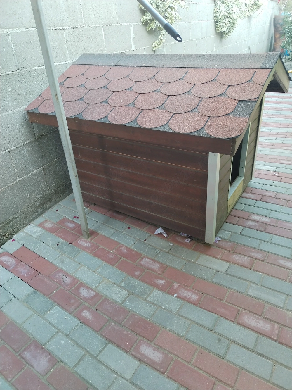 Cușcă câini mari